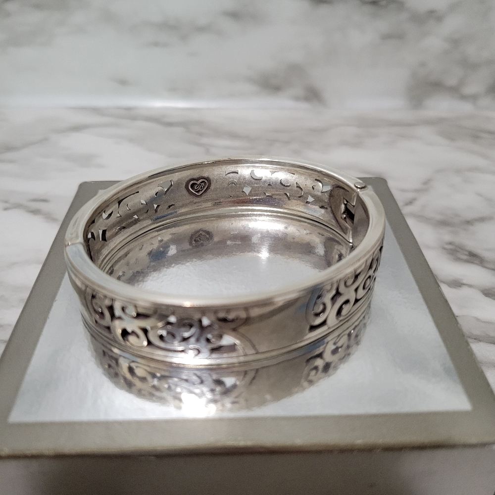 Brighton Mingle Hinged Bracelet Bangle - Picture 4 of 4